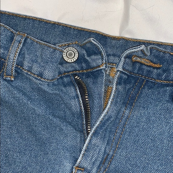 BRANDY MELVILLE denim skirt - Picture 3 of 4